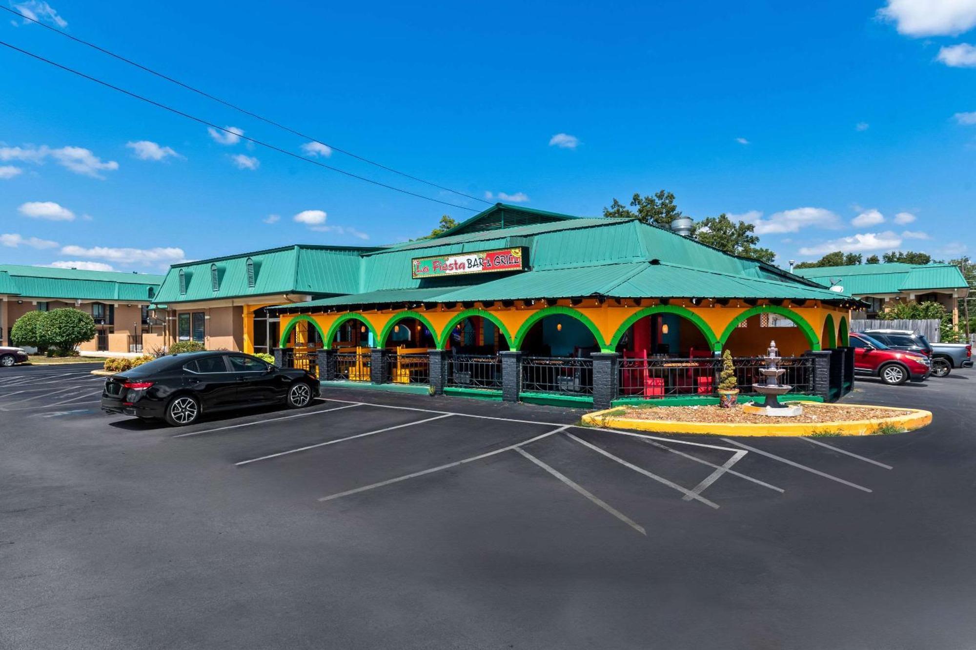 Quality Inn Tullahoma Extérieur photo