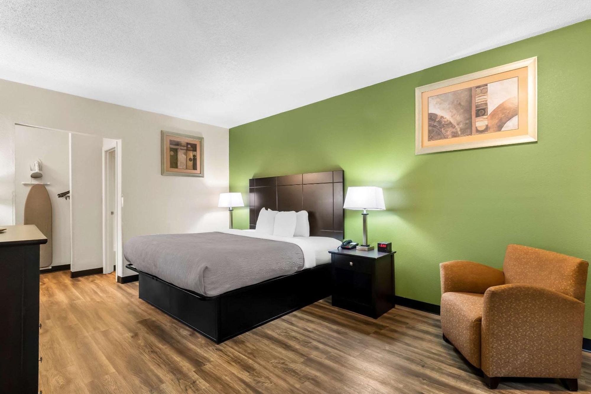 Quality Inn Tullahoma Extérieur photo