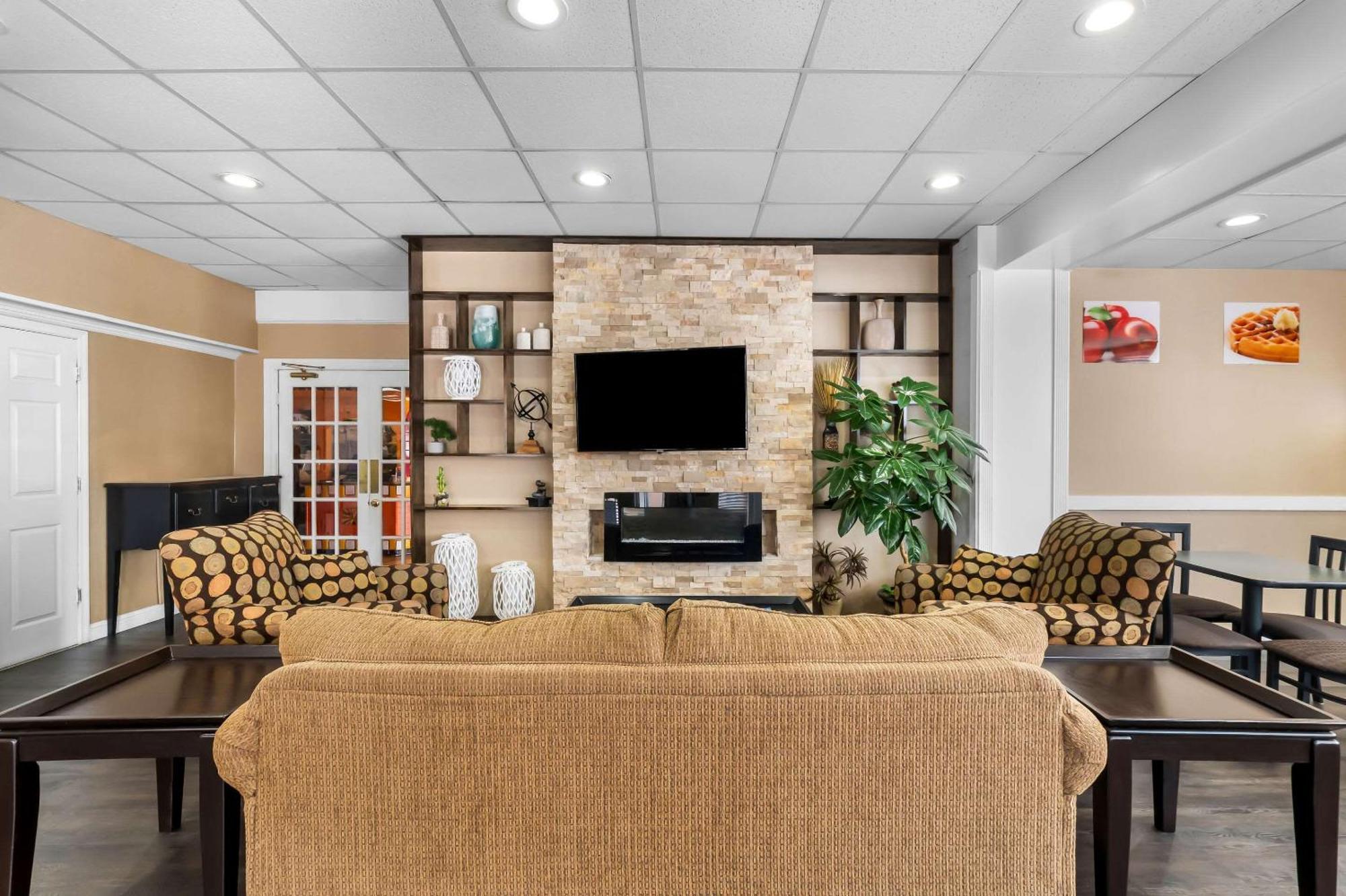 Quality Inn Tullahoma Extérieur photo